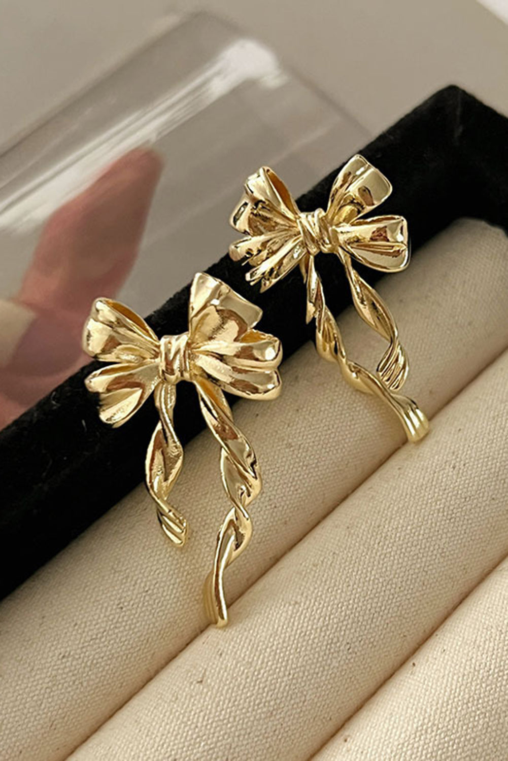 Gold Bow Knot Stud Earrings – Elegant Plated Alloy Lightweight Jewelry for Women