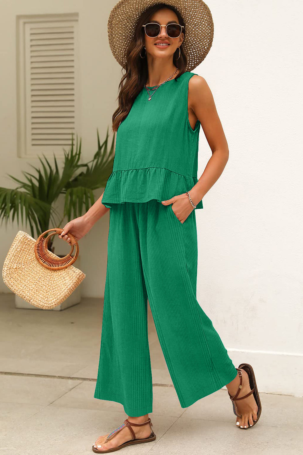 Ensemble débardeur et pantalon côtelés de couleur unie verte