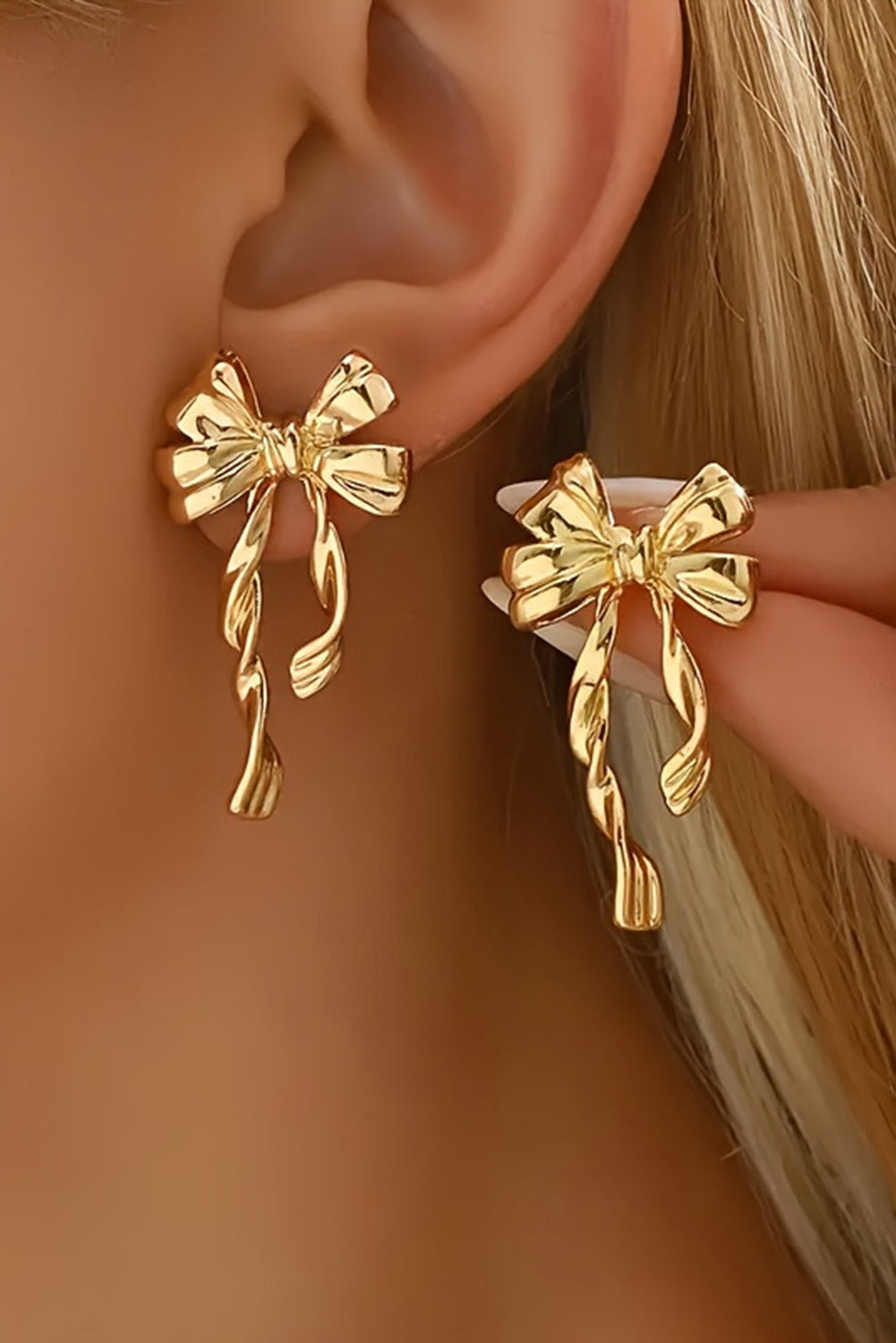 Gold Bow Knot Stud Earrings – Elegant Plated Alloy Lightweight Jewelry for Women
