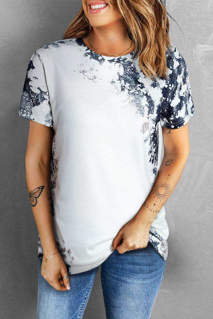 western bleached t-shirt girl wearing pose