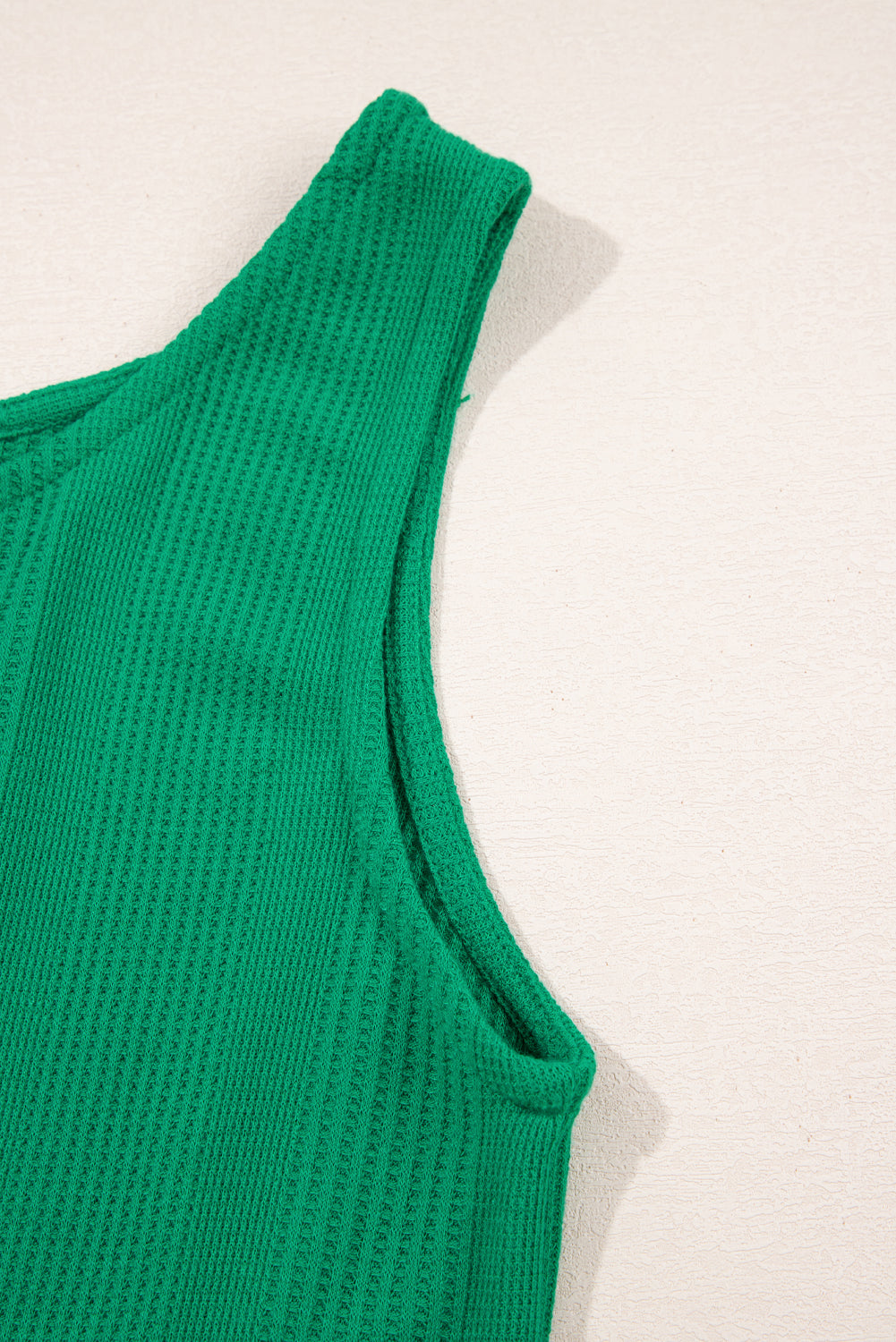 Ensemble débardeur et pantalon côtelés de couleur unie verte