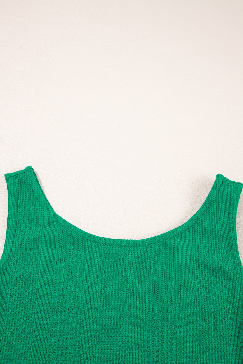 Ensemble débardeur et pantalon côtelés de couleur unie verte