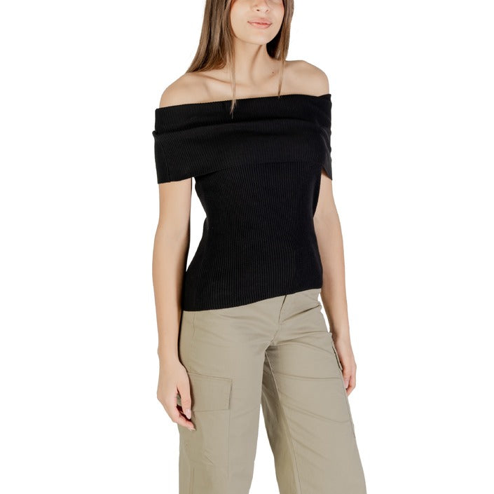 Pull femme ONLY – Haut noir sans manches en coton mélangé