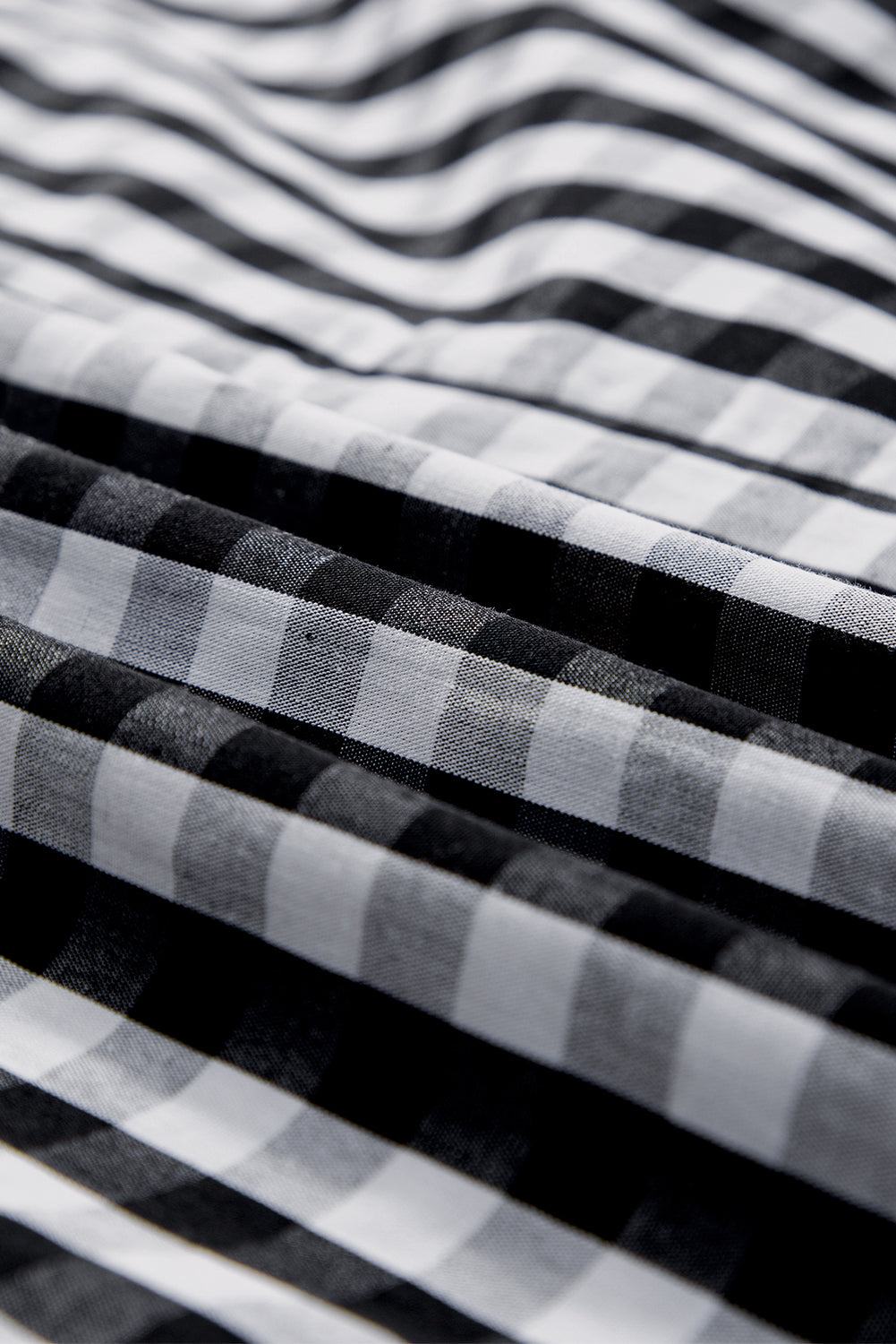 Checkered Ruffled Sleeve Close UP Black 