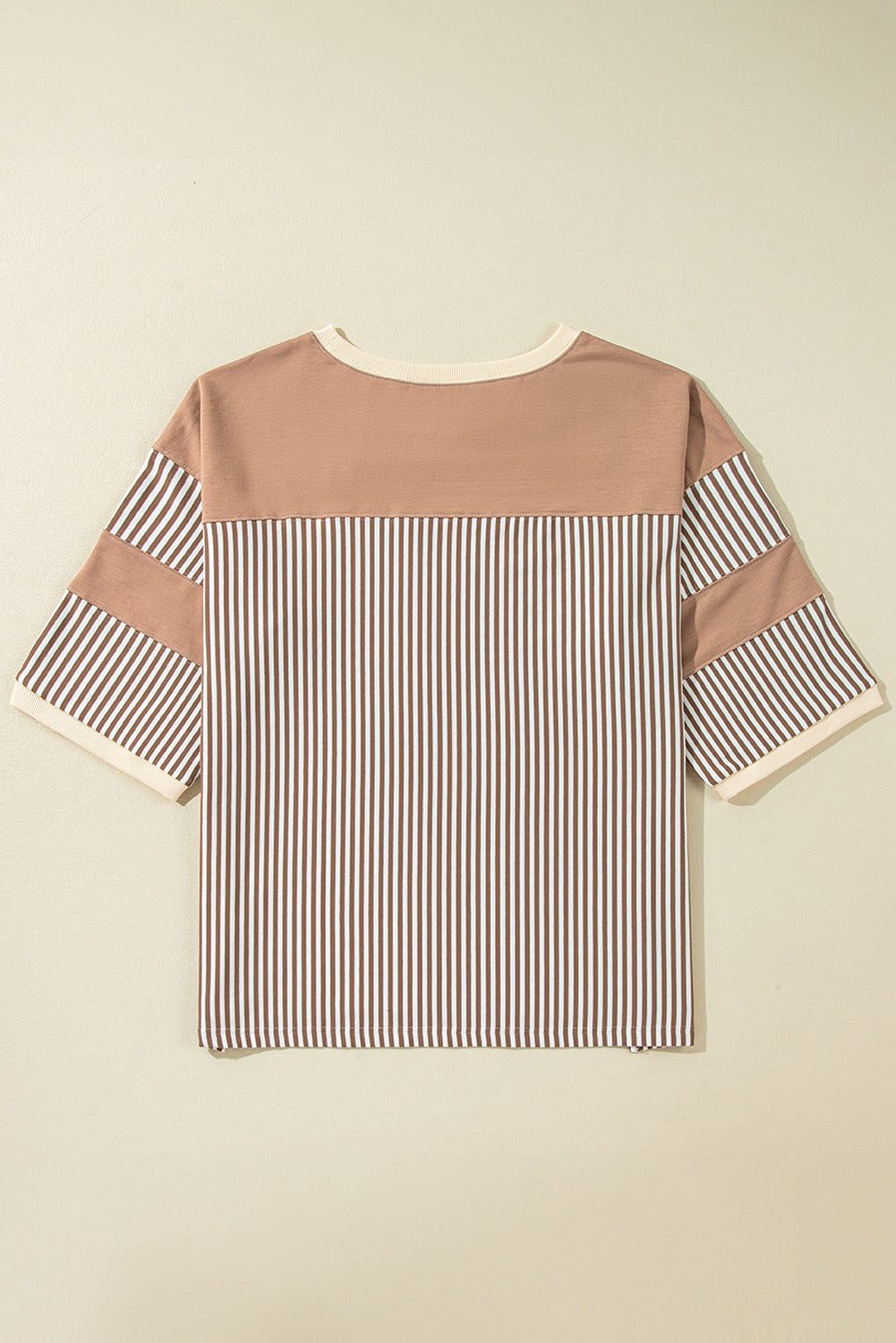 Khaki stripe patchwork bracelet sleeve plus size T-shirt with crew neck.