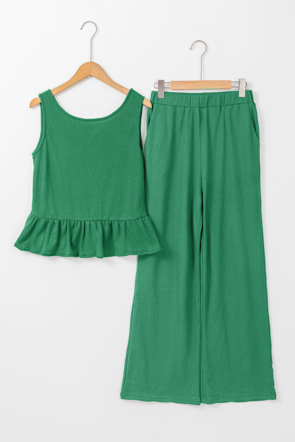 Ensemble débardeur et pantalon côtelés de couleur unie verte