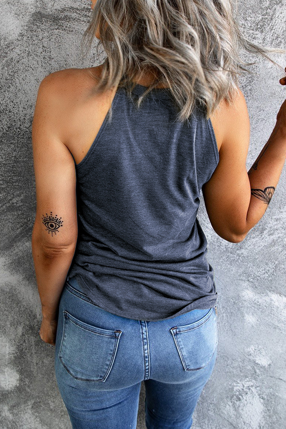 Grey Solid Color Crew Neck Tank Top