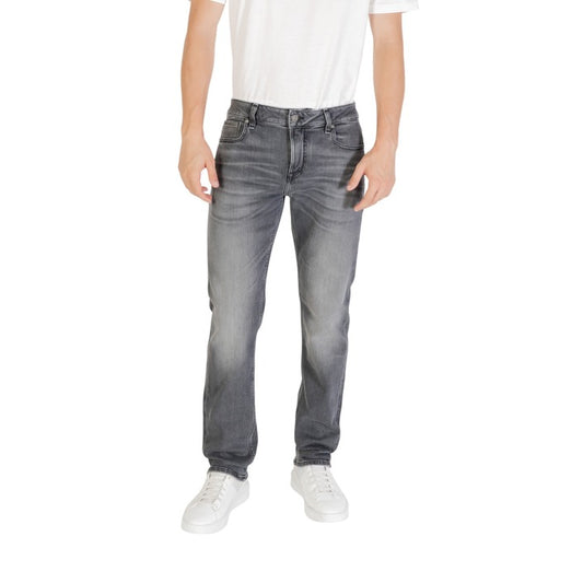 Guess Men Jeans – Grey Stretch Denim for Fall/Winter Style