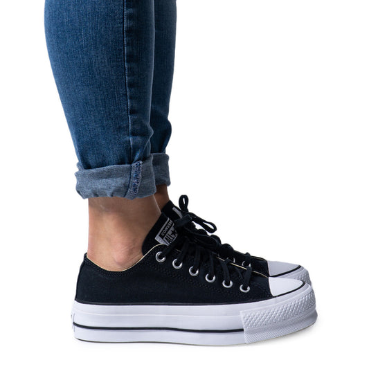 Converse Women Sneakers – Classic Black Lace-Up for Spring/Summer